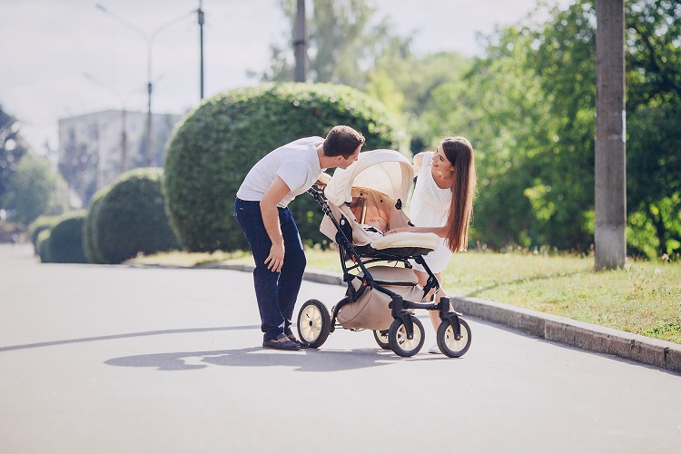 10 Things All New Parents Should Always Have on Hand